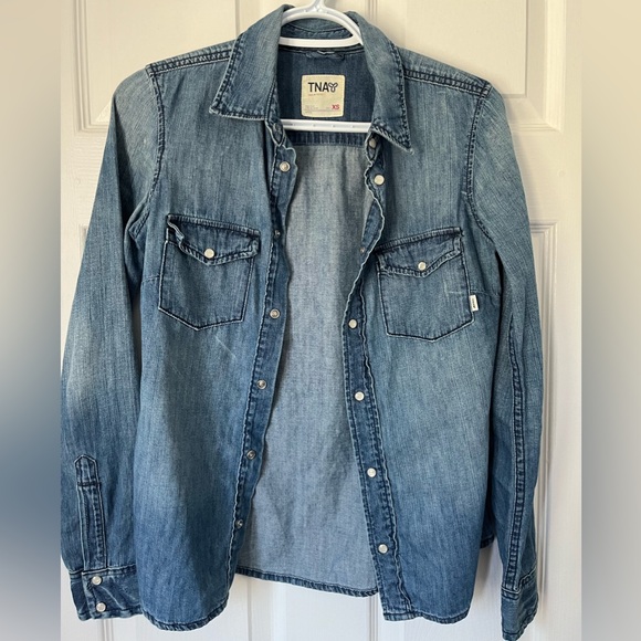 Artizia TNA Denim Shirt (Size XS) - Picture 2 of 16